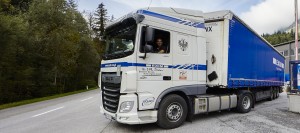 EXIM-Transport-LKW-Fahrer